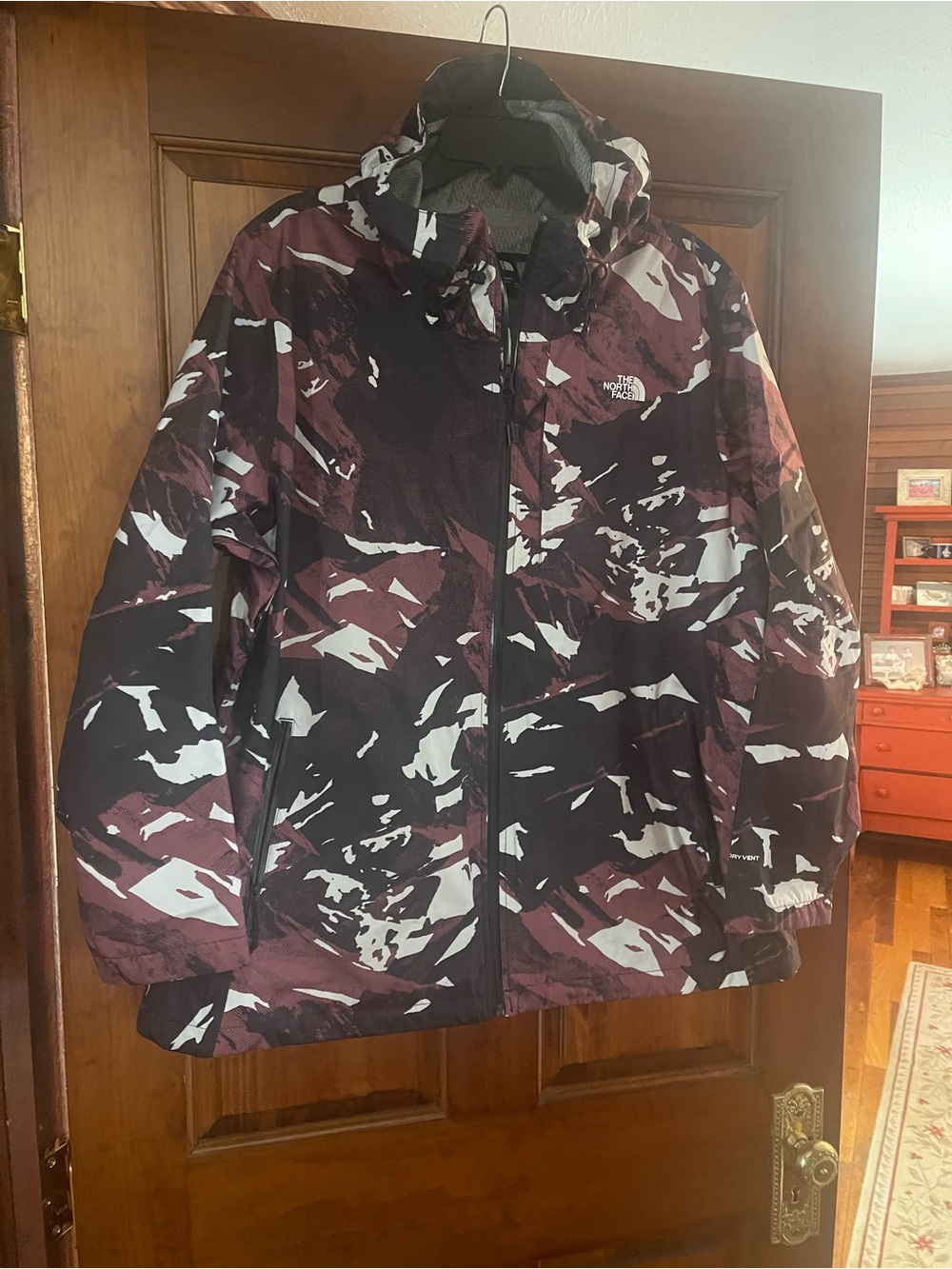 The North Face Women's Maroon and White Camo Rain Jacket